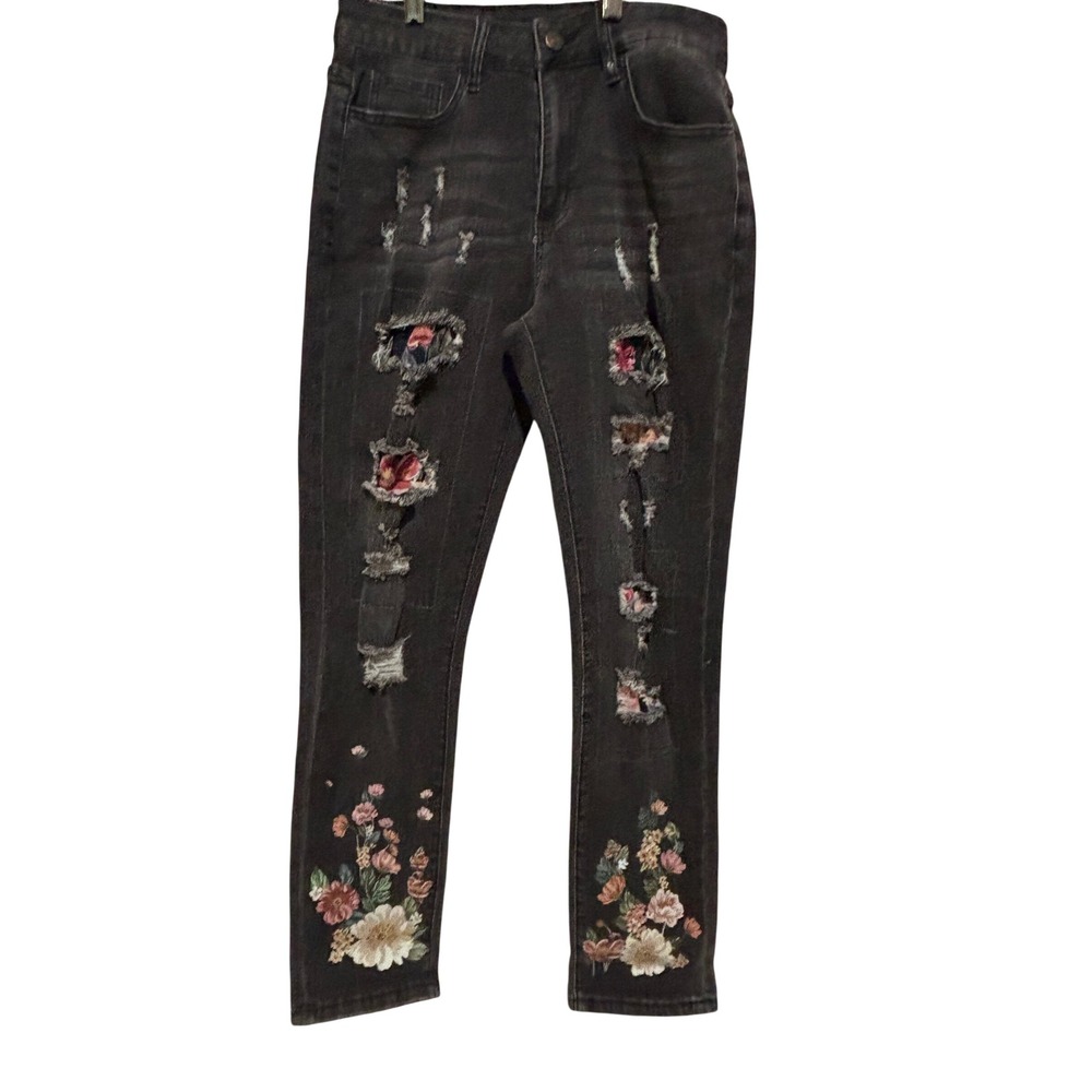 Black Distressed patchwork appliqué Floral High Waisted Jeans Sz S boho grunge